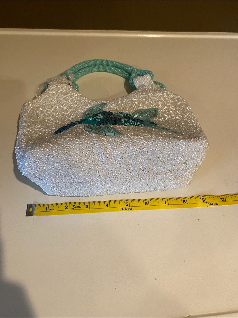 Beaded Turtle Shoulder Bag in White and Aqua - Picture 4 of 5